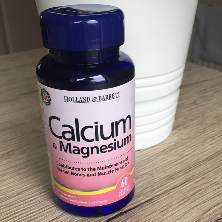 Holland & Barrett Calcium and Magnesium Review | abillion