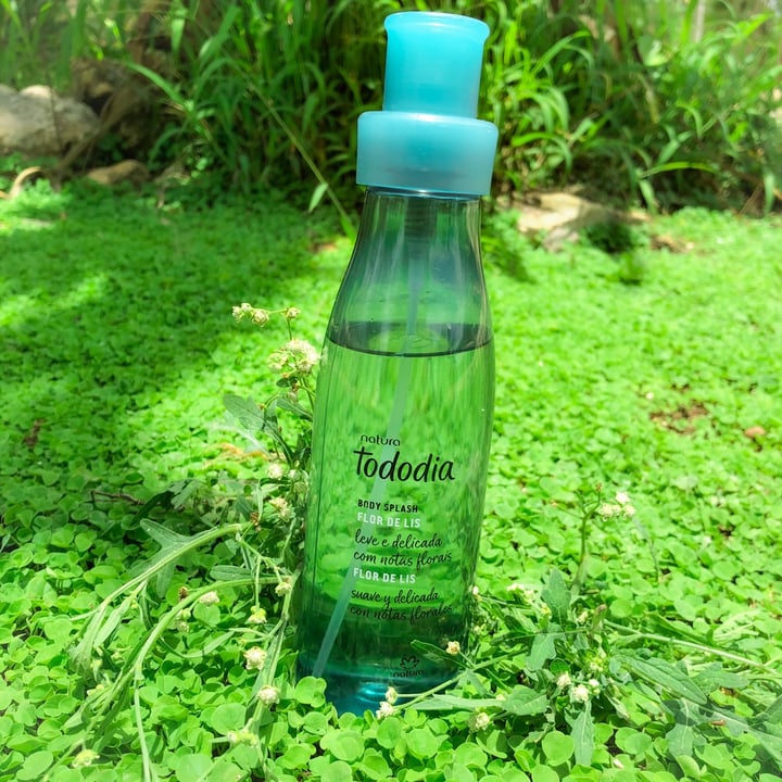 Natura Body Splash Tododia Flor De Liz Review | abillion