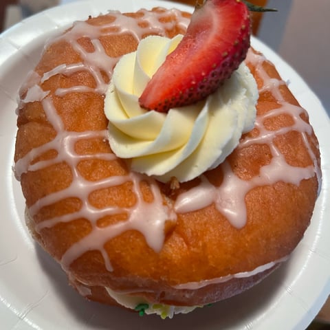 Strawberry shortcake donut