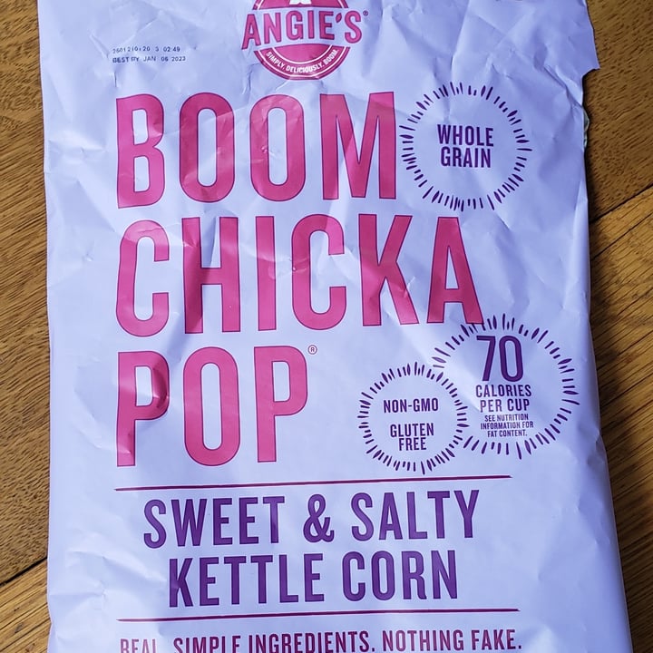 Angie's BOOMCHICKAPOP Sweet & Salty Kettle Corn Review abillion