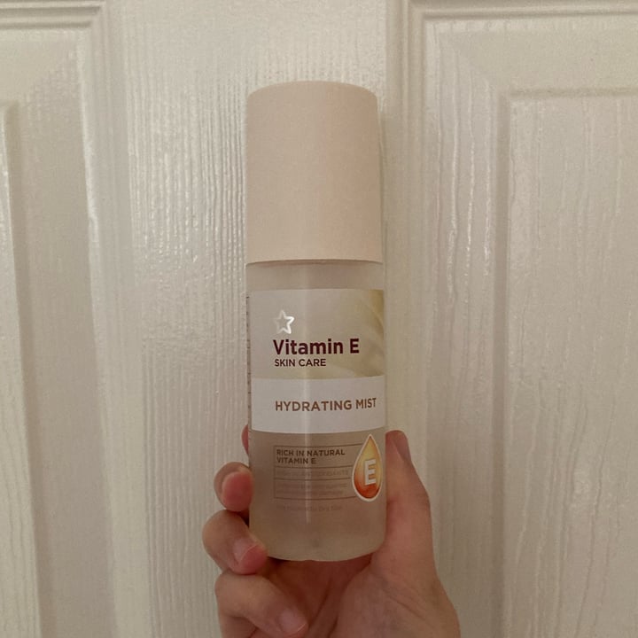 Superdrug Store plc Vitamin E Hydrating Mist Reviews abillion