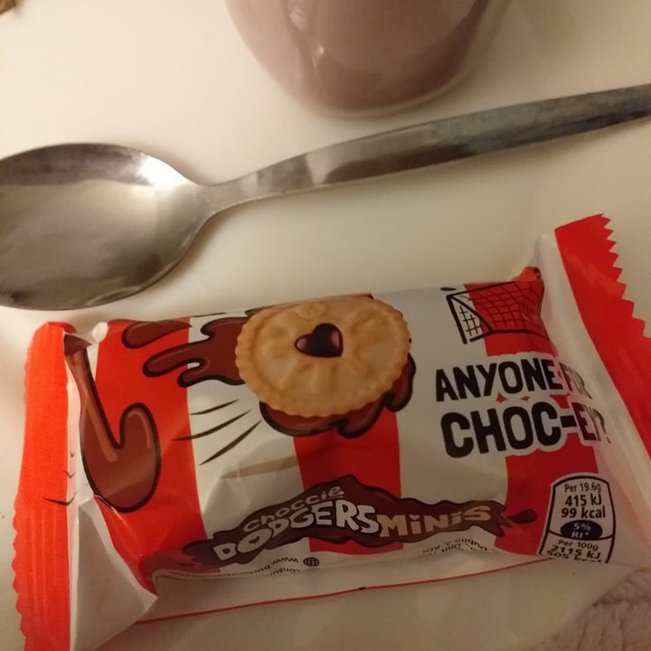 Burtons biscuit co Choccie dodgers minis Review abillion