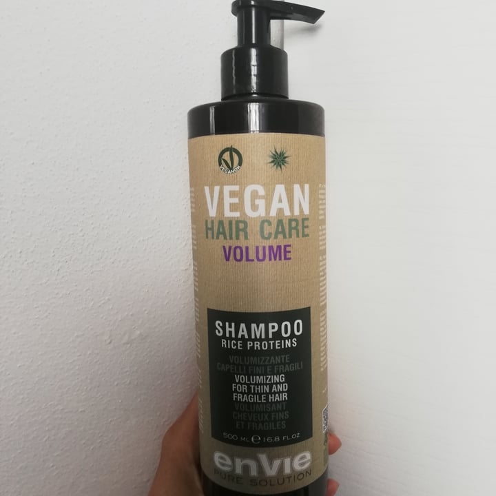 Envie Shampoo Review | abillion