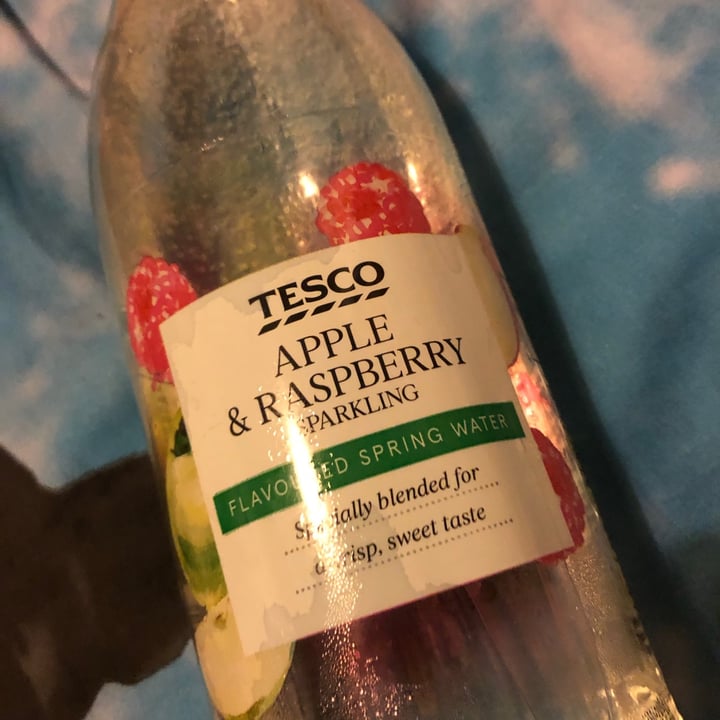 Tesco Apple & Raspberry sparkling water Review abillion