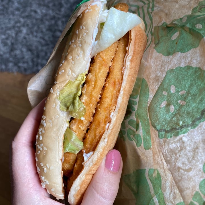 Burger King United Kingdom Vegan Chicken Royale Review abillion