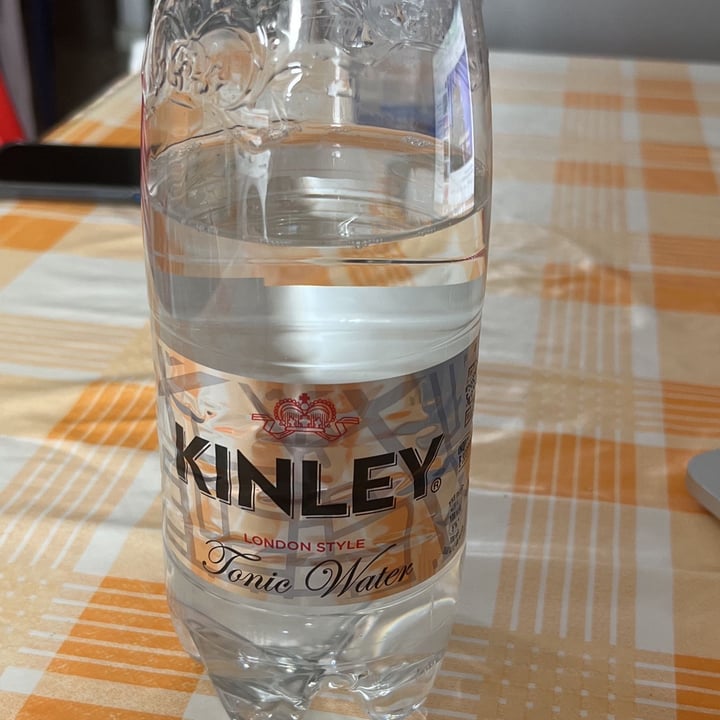 Kinley Tonic water Review abillion