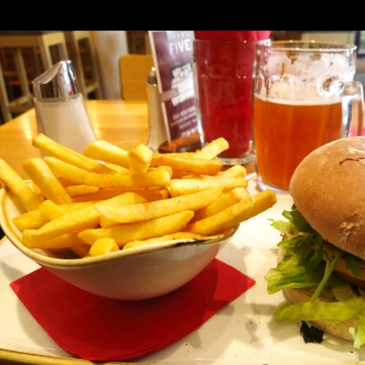 Five Diner Mitte, Nürnberg, Germany Fried Chips Review abillion