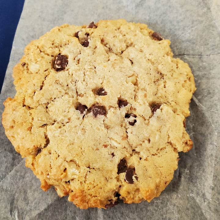 The Merc Co+op Sunset Hills, Lawrence, United States Vegan Peanut Butter Chocolate Chip Cookie
