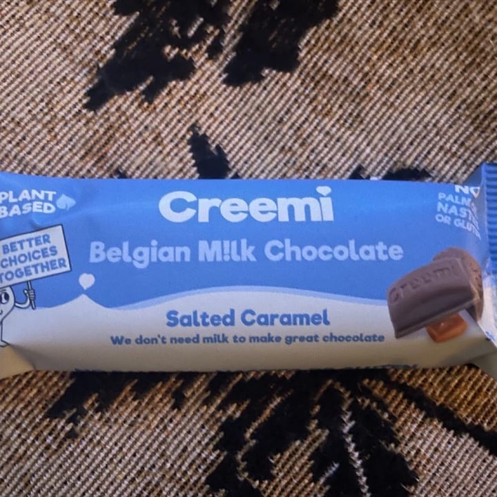 photo of Creami salted Caramel chocolate bar shared by @veganarian-yogi on  12 Dec 2022 - review