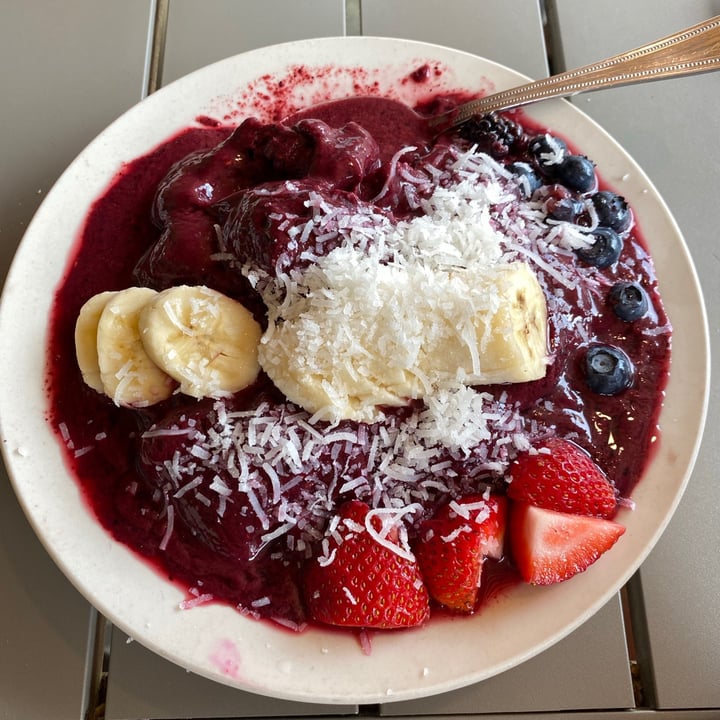 Swami's Cafe Encinitas Encinitas, United States Acai Bowl Review abillion