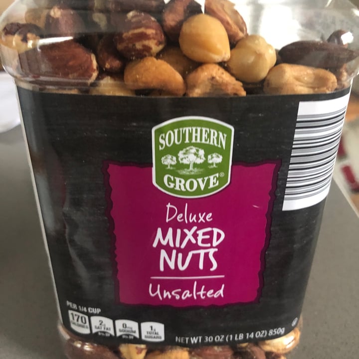 Southern Grove delux mixed nuts unsalted Review abillion