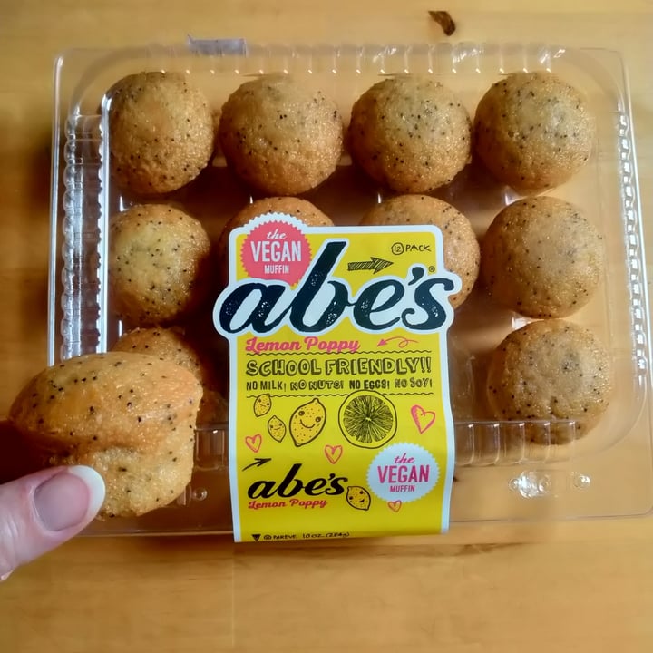 Abe s Vegan Muffins Lemon Poppy Muffins Review Abillion abe-s-vegan-muffins-lemon-poppy-muffins-review-abillion