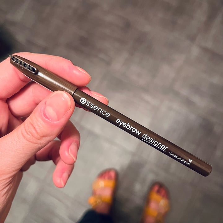 Essence Eyebrow Designer 12 Hazelnut Brown Reviews abillion