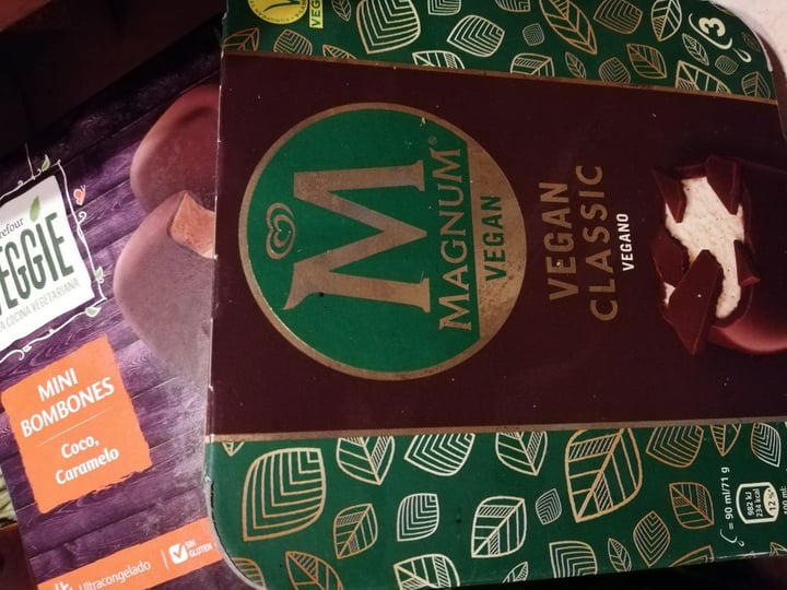 photo of Magnum Dairy Free Classic shared by @elenatova on  13 Jul 2019 - review