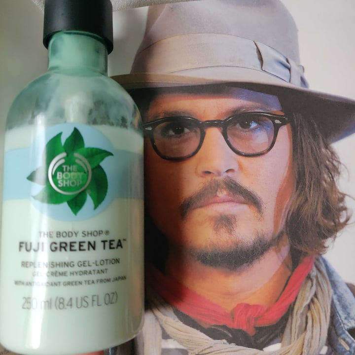 The Body Shop Fuji Green Tea Gel lotion Reviews abillion