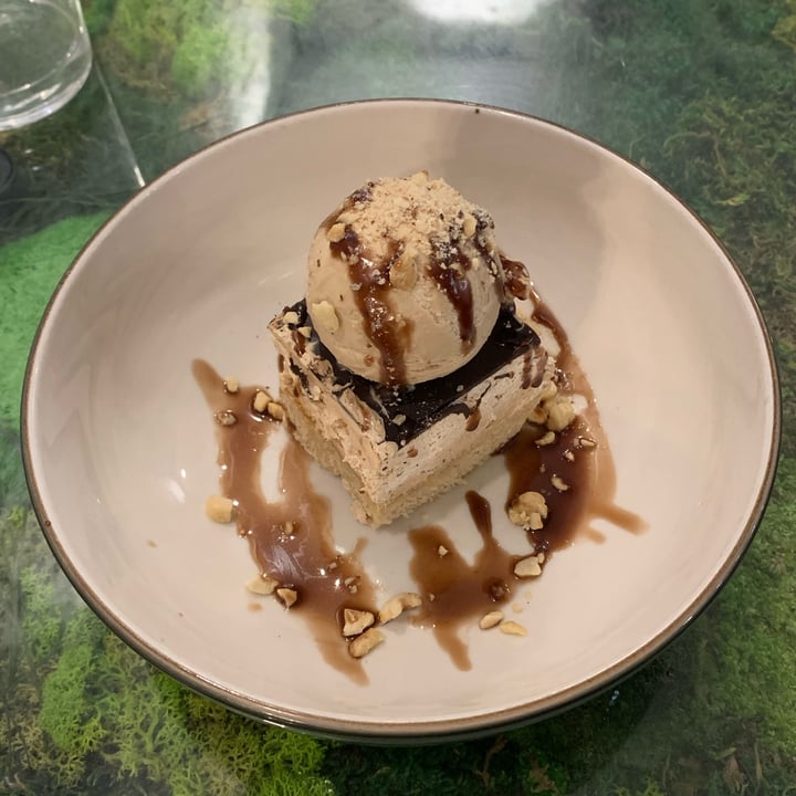 Pizzi & Dixie Madrid, Spain Tarta ferrero rocher Review abillion