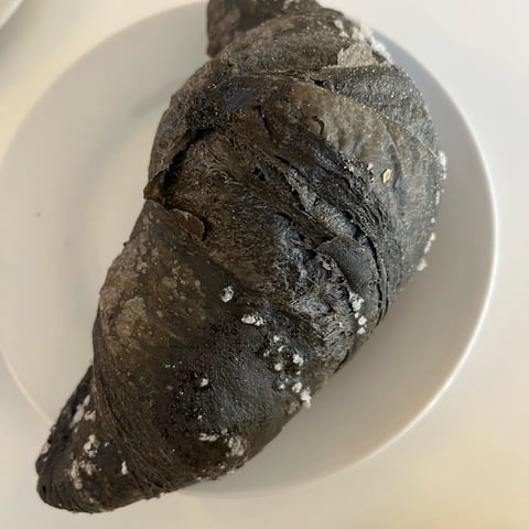 Cornetto Vegan Al Carbone Vegetale