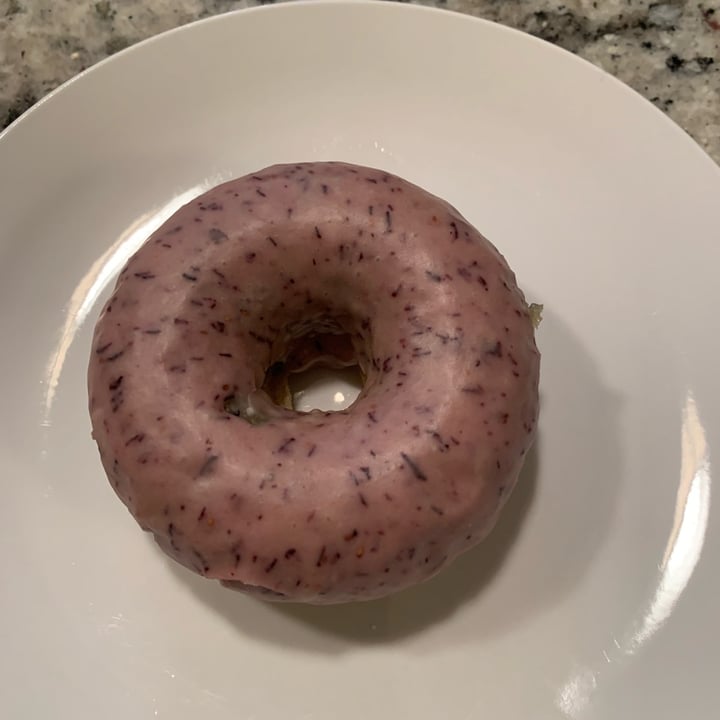 Plant Cakes Bake Shop Wake Forest, United States Blueberry doughnut
