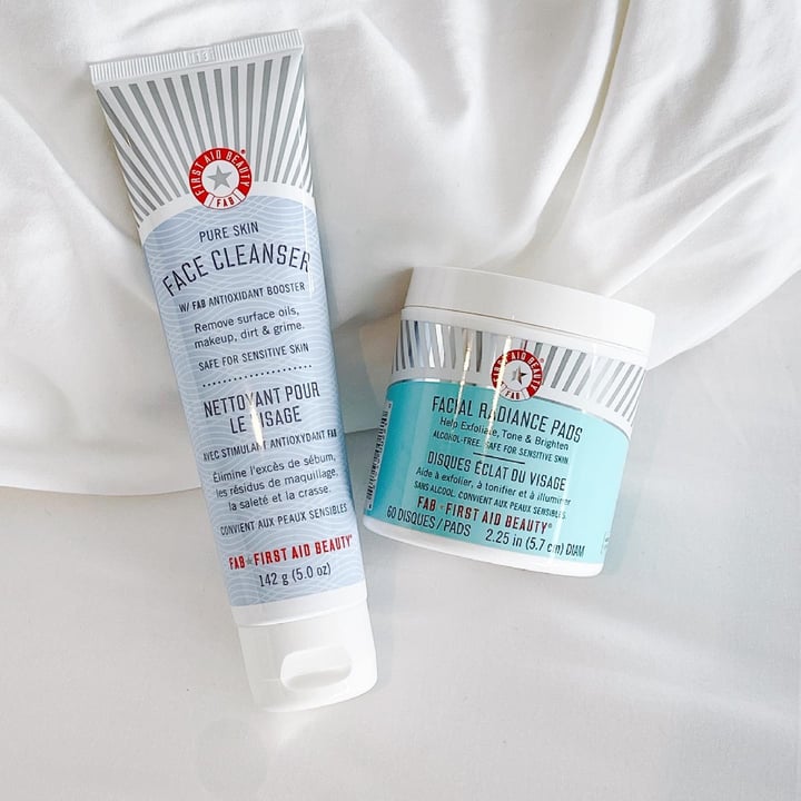 First Aid Beauty Face cleanser Review abillion