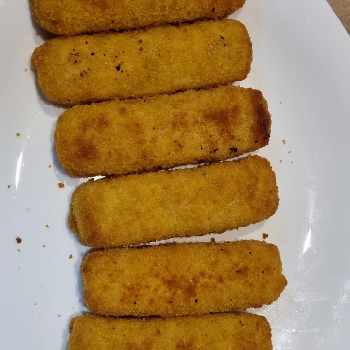 review photo of Moving Mountains Plant Based Fingers shared by @luciamf on 10 Sep 2021 - review
