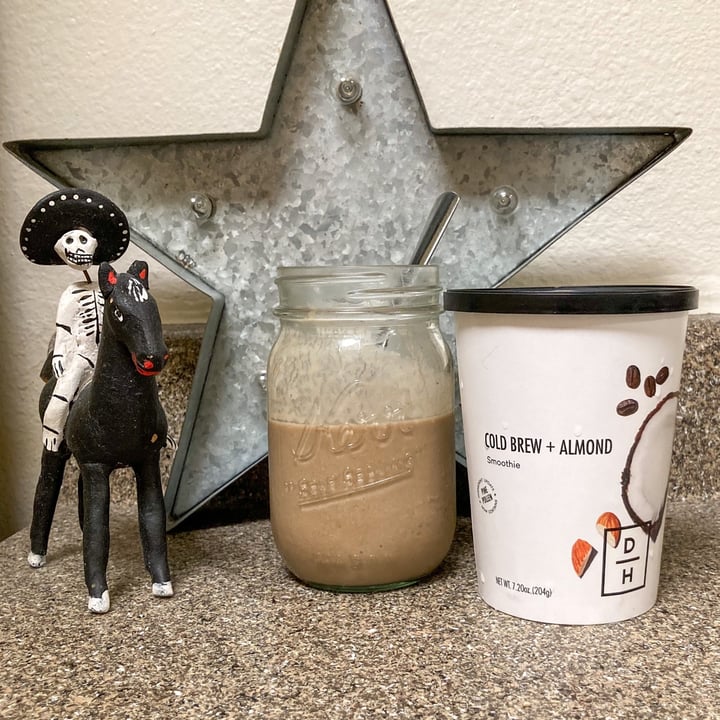 Daily Harvest Cold brew + almond smoothie Review abillion