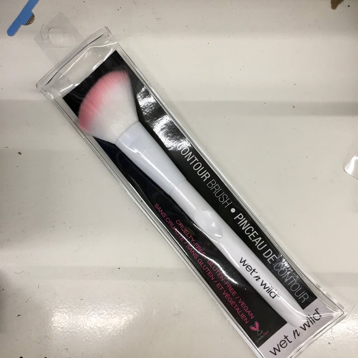 Wet n Wild Beauty Contour Brush Review abillion