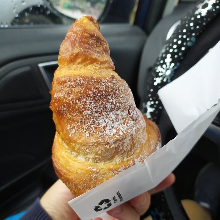 MoKA CAFÈ & BAR Brioche Vuota Reviews abillion