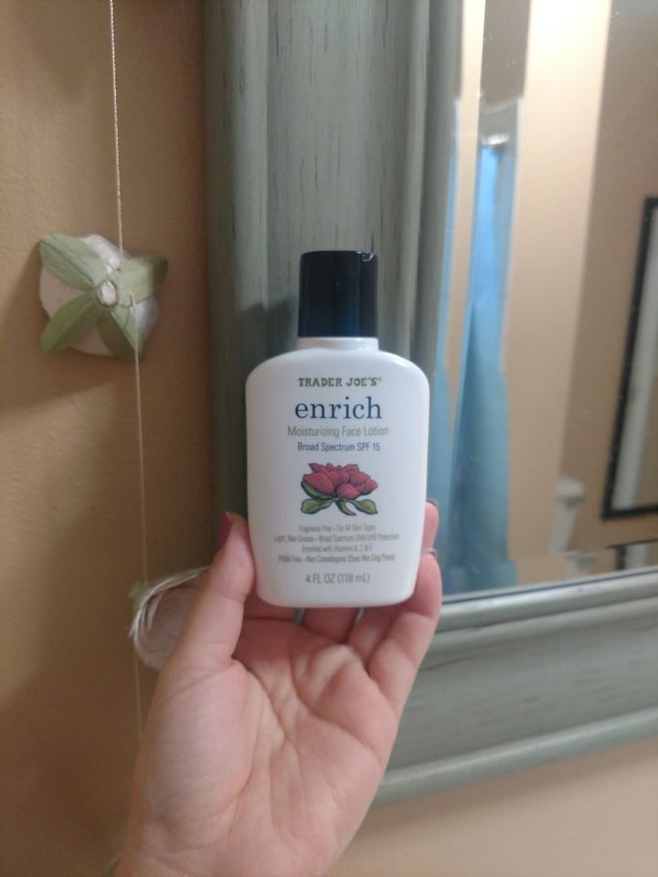 Trader Joe's Enrich Moisturizing Face Lotion Review abillion