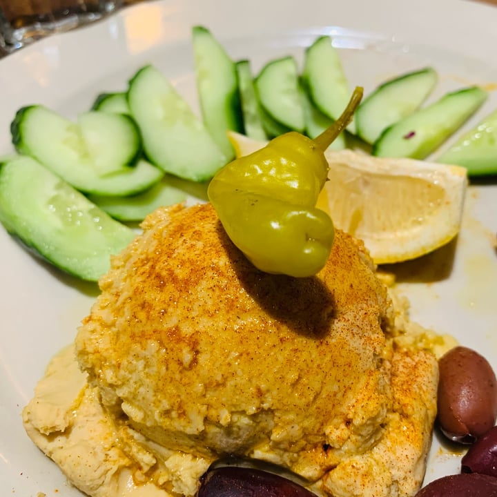 Uptown Cafe Bloomington, United States Hummus Review abillion