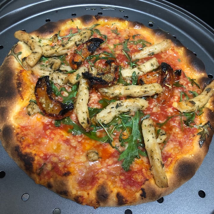 review photo of Hacendado Vegan Pizza Rúcula & Tomate Seco shared by @camilamp on 15 Jan 2022 - review