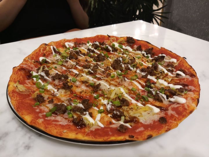 review photo of PizzaExpress Impossible Teriyaki Romana Pizza shared by @berbernicee on 22 Jun 2019 - review
