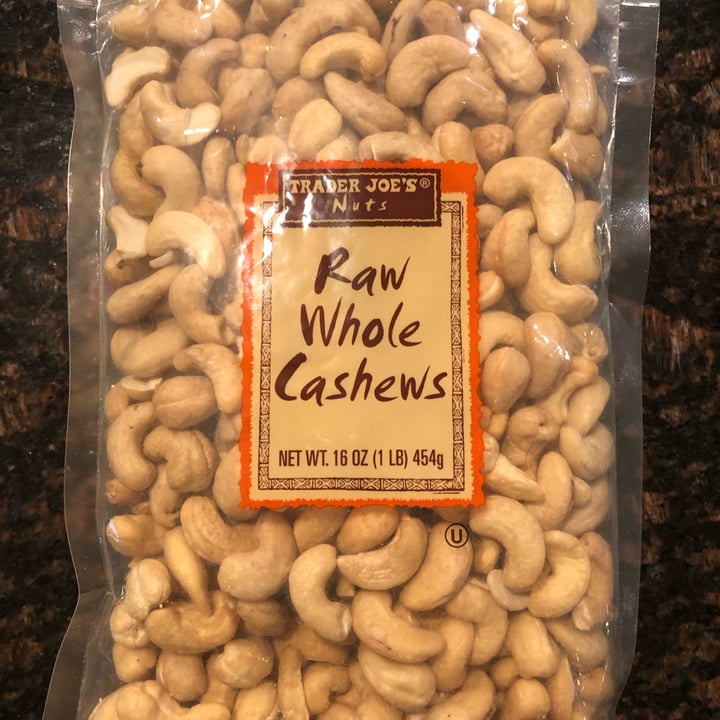 Trader Joe's Raw Whole Cashews Review abillion