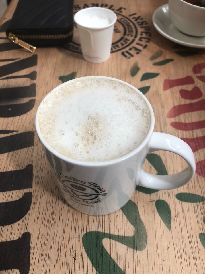 The Coffee Bean & Tea Leaf Novena, Singapore Soy chai latte Review