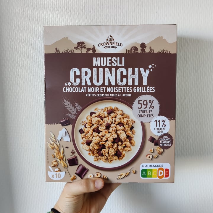 Crownfield Muesli Crunchy Chocolat noir et Noisettes grillées Review