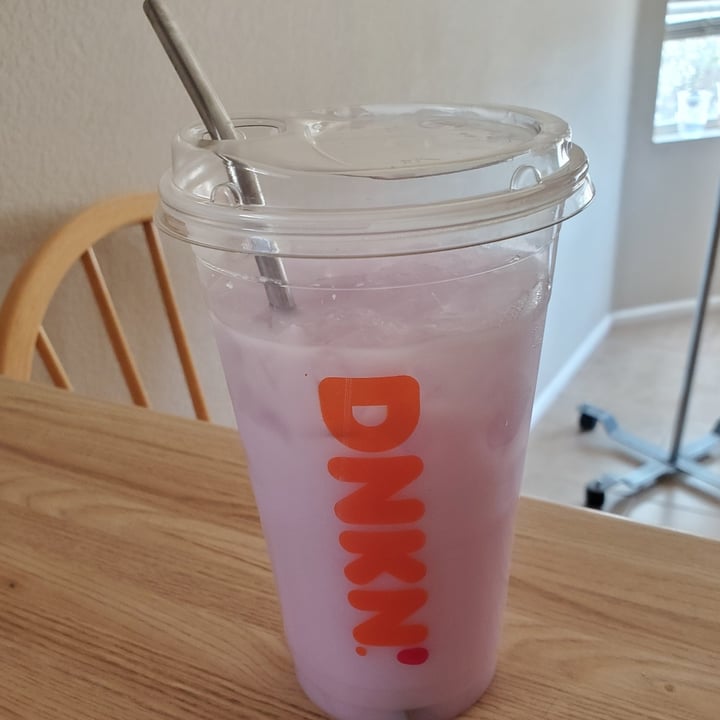 Dunkin Donuts Strawberry Dragonfruit Refresher Reviews Abillion Dunkin Donuts Strawberry Dragonfruit Refresher Reviews Abillion