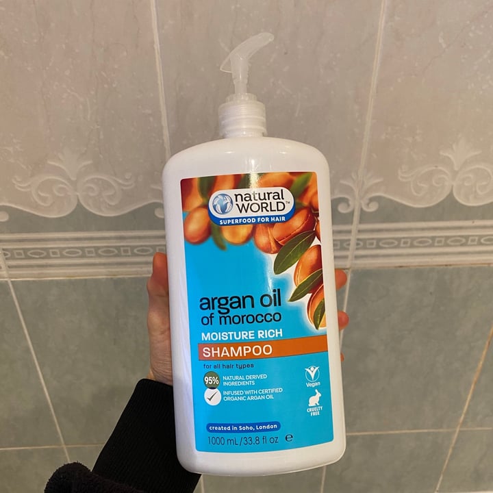 Natural World Argan oil shampoo Review abillion