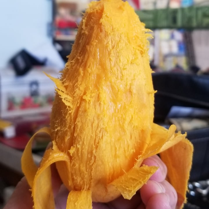 review photo of Rocio Honey mango shared by @anniemae23 on 25 Feb 2022 - review