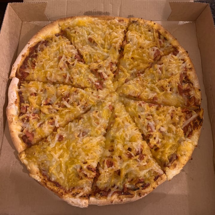 The Pizza & Pasta Kitchen Toongabbie, Australia Vegan “cheese” & Vegan