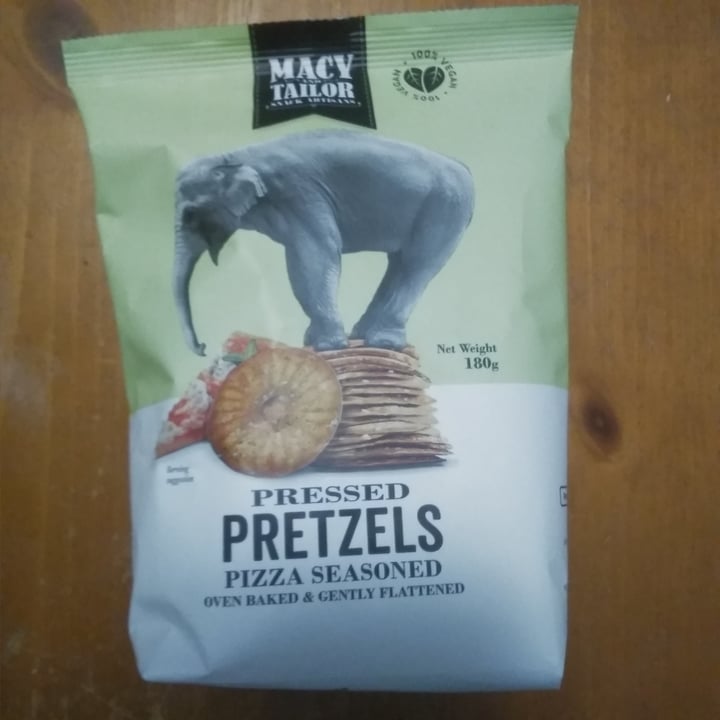 Macy and Tailor Pressed Pretzels (Pizza Seasoned) Review abillion