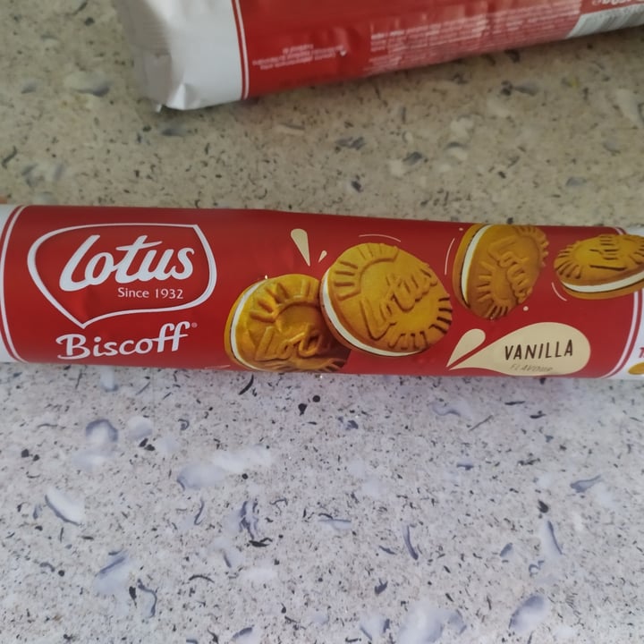 Lotus Biscoff Cream Biscuits Vanilla Flavour Review abillion