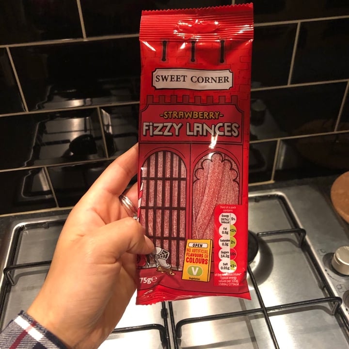 Sweet corner Strawberry Fizzy Lances Review abillion