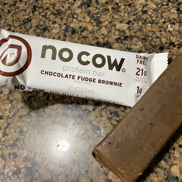 no cow Chocolate Fudge Brownie Protein Bar Review abillion