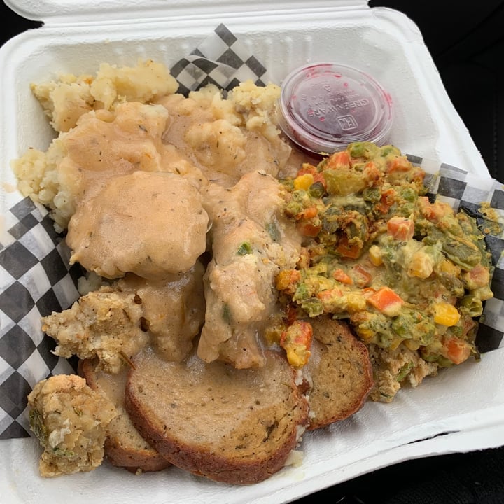 Little Jo Berry's Bakery Island Park, Ottawa, Canada Holiday Meal