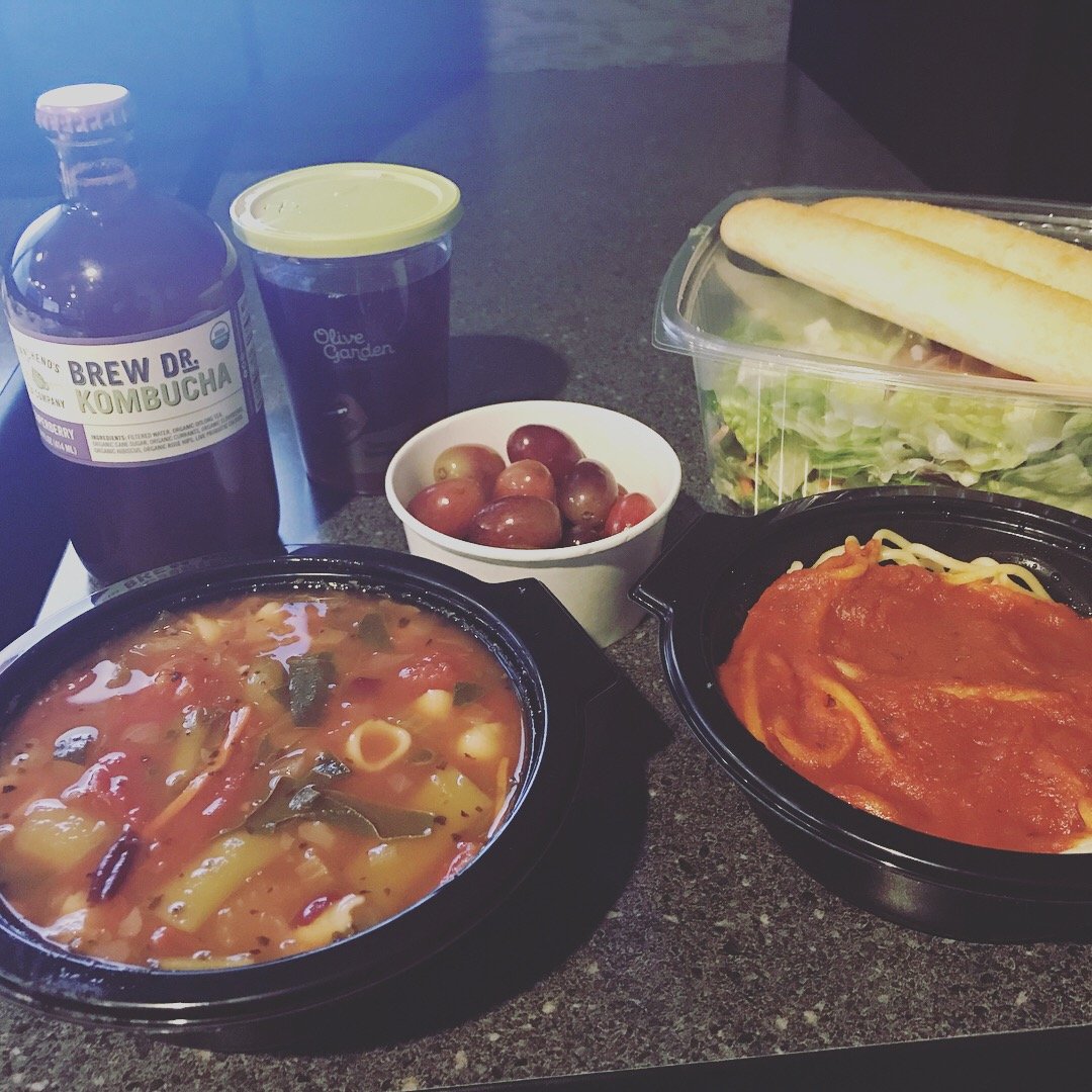 Olive Garden Italian Restaurant Breadsticks Reviews abillion