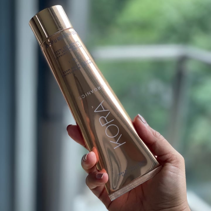 KORA Organics Turmeric Brightening & Exfoliating Mask Review abillion