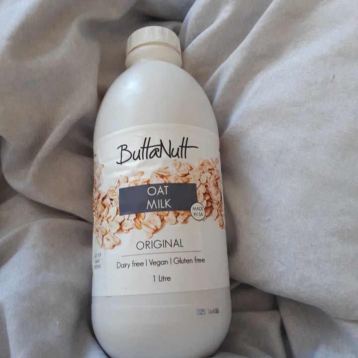 photo of ButtaNutt Oat Milk shared by @jemmagrier on  12 Nov 2020 - review