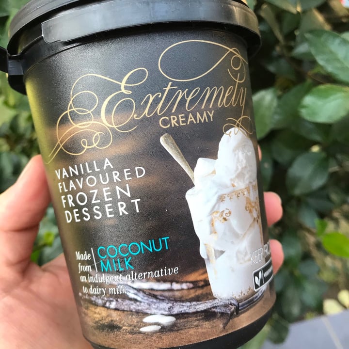 Woolworths Food Vanilla Flavoured Frozen Dessert Review abillion