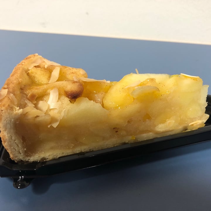 migros-apple-cake-review-abillion