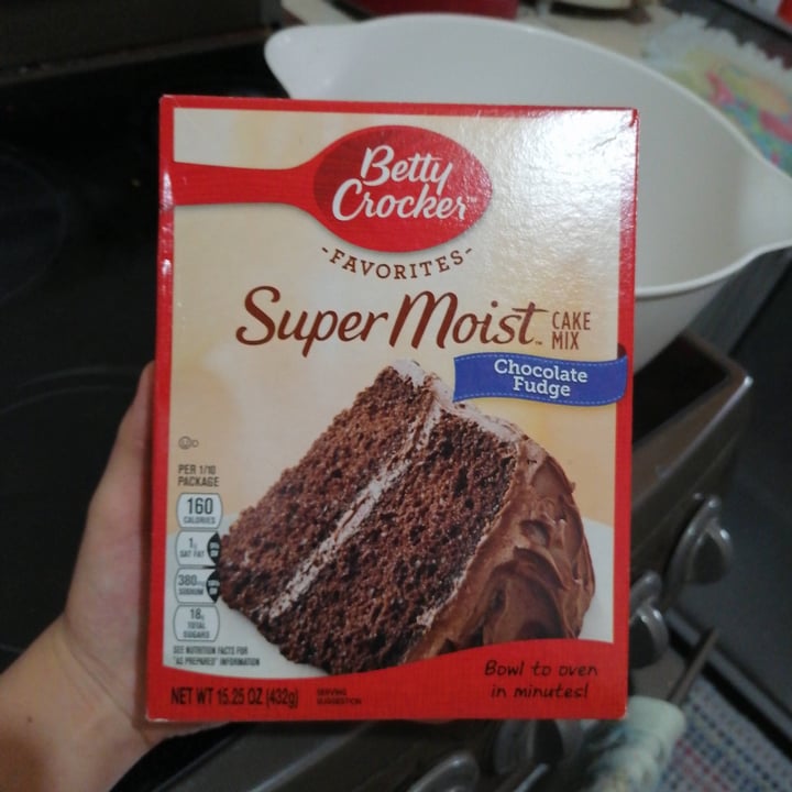 Betty Crocker Super Moist Chocolate Fudge Cake Mix Review abillion