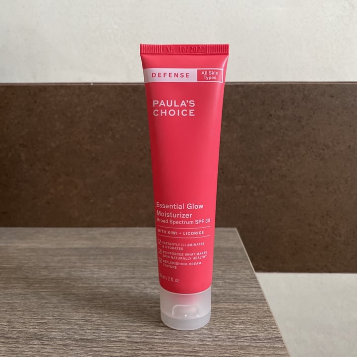 Paula's Choice Essential glow moisturizer Review abillion